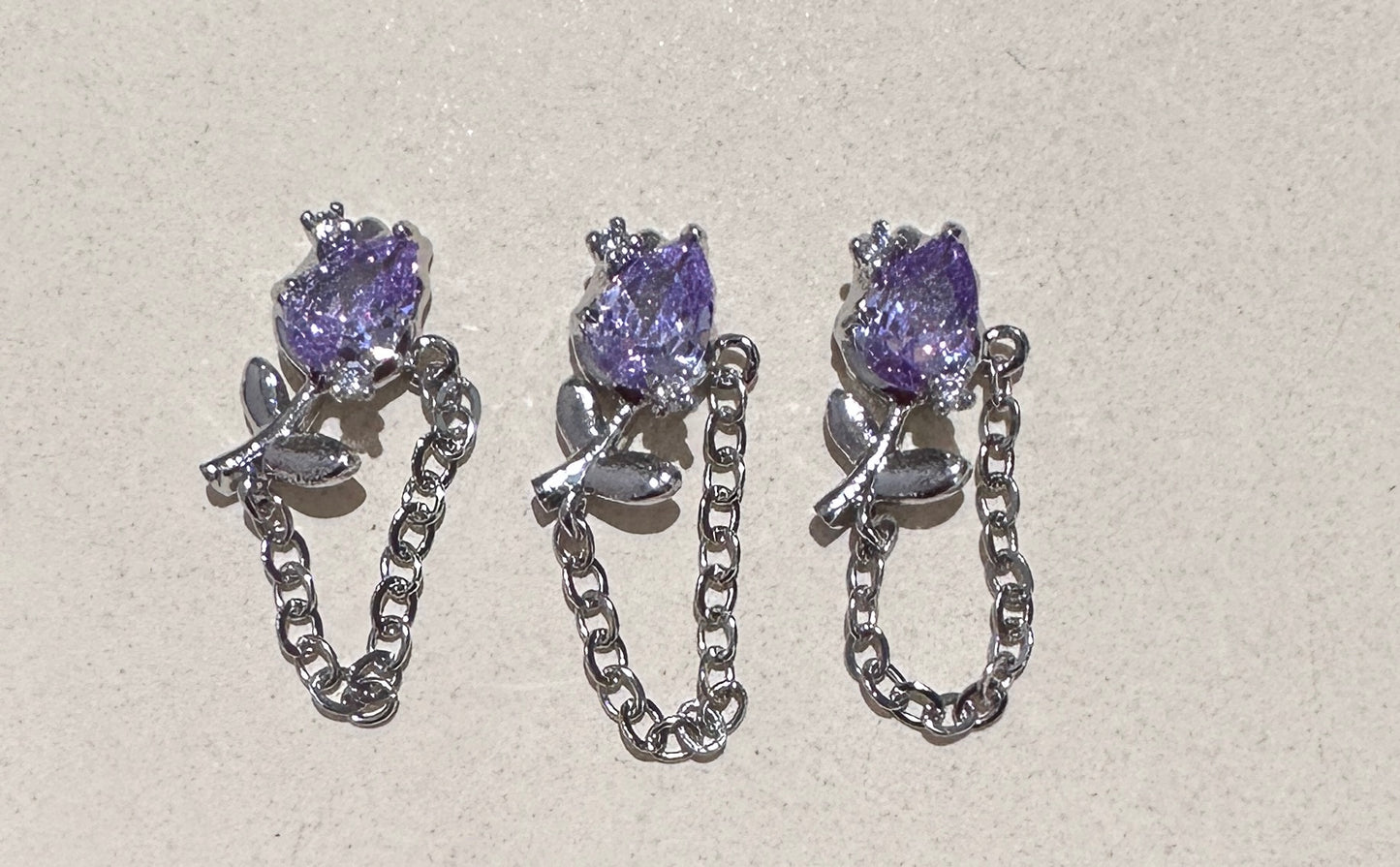 N69.Zircon tulips